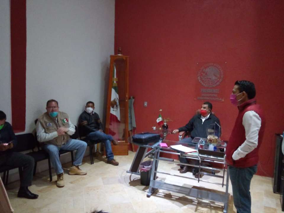 Gobierno de puebla se suma a la investigación de intoxicados por alcohol adulterado en Chiconcuautla.