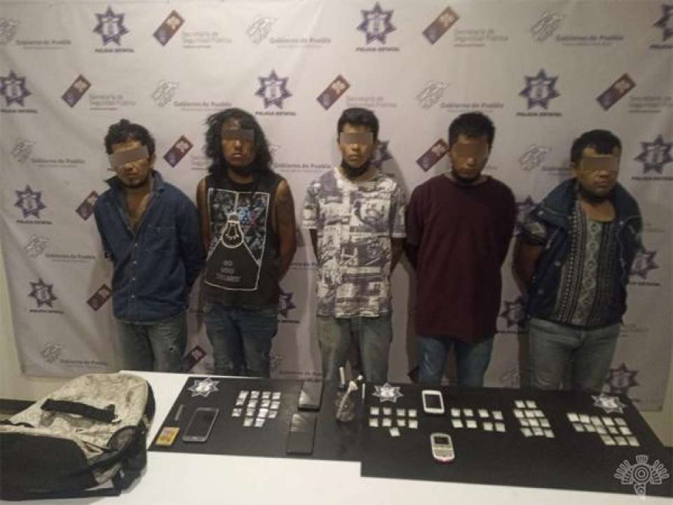 Captura Policía Estatal a cinco presuntos integrantes de la banda de &quot;El Gallo&quot;.