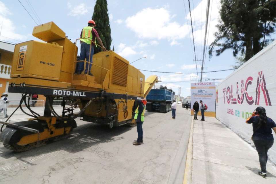 Comercio pide culminar obras de repavimentación en Toluca