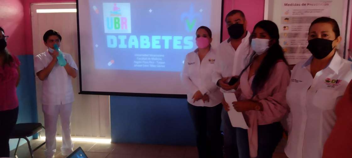 Otorga DIF conferencia por el Día Mundial de la Diabetes en V. Carranza.