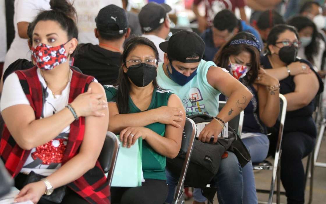 Inicia vacunación para grupo de 30 a 39 años de edad en 51 municipios de Hidalgo